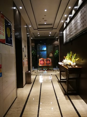 bagoly tiborék kínában 33